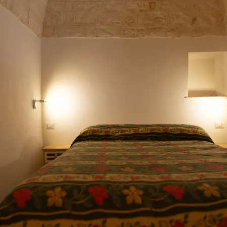 Trulli Cesare With Exclusive Pool Locorotondo